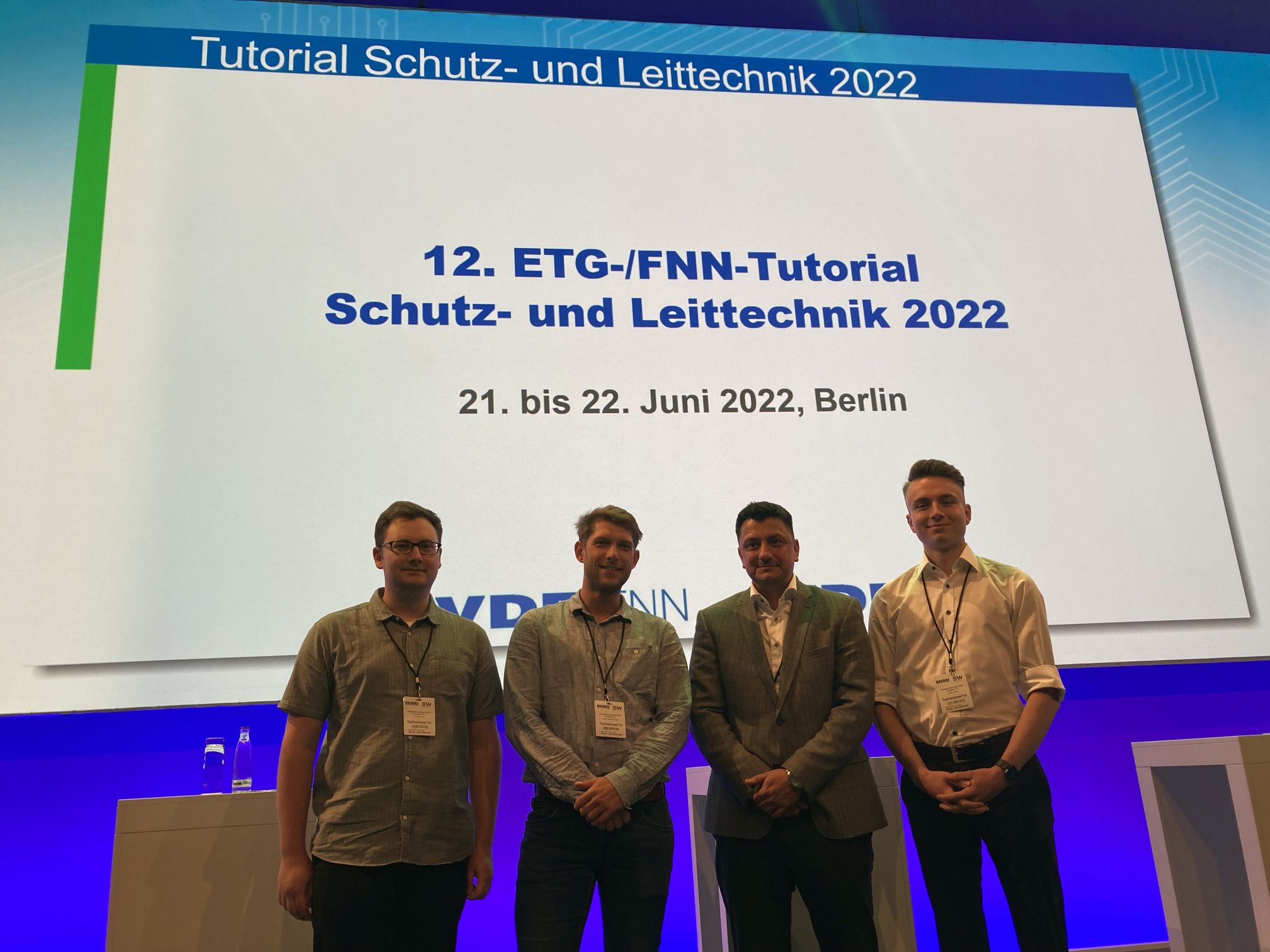 Teilnehmer der HTW beim Schutz- und Leittechnik Tutorial