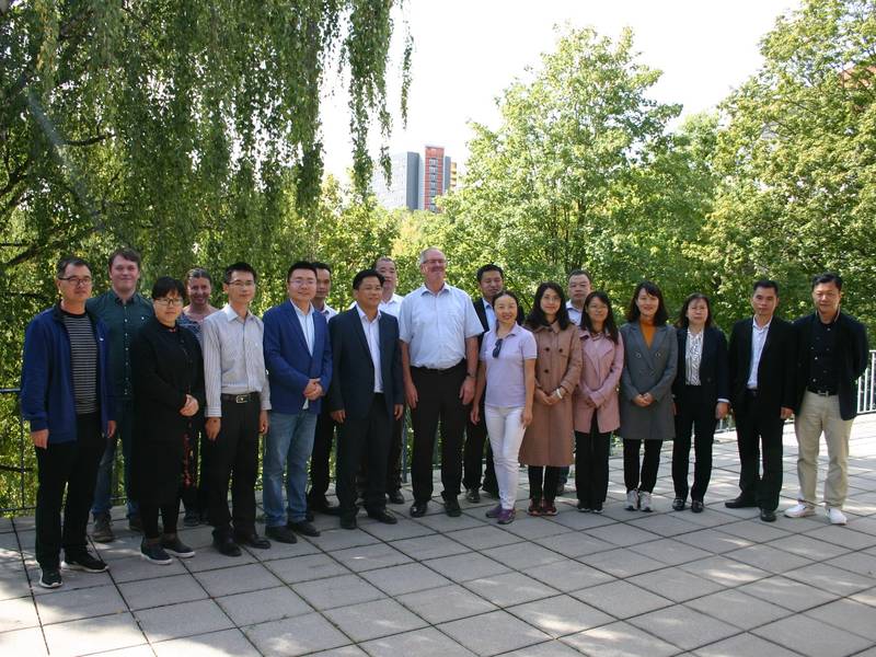 Chinesische Delegation von der Guangdong Polytechnic of Industry and Commerce