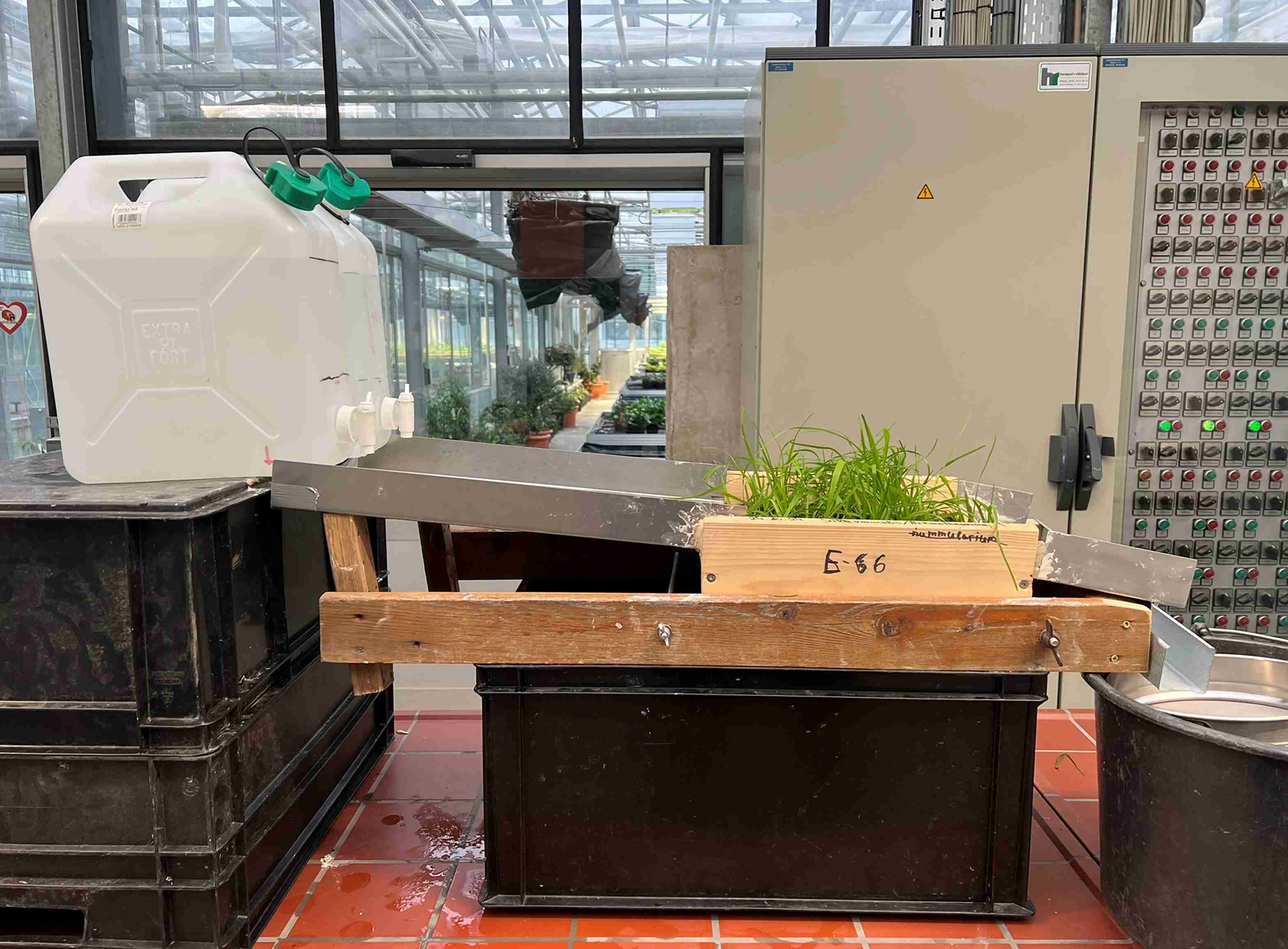 Versuchsaufbau Überspülversuche