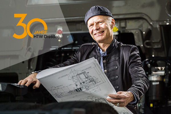 Professor Martin Wittmer in the vehicle laboratory at HTW Dresden