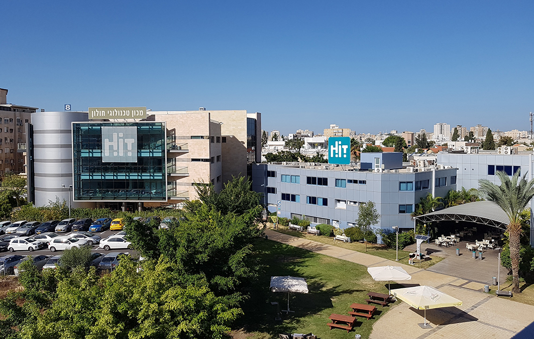 [Translate to English:] Blick auf das Holon Institut