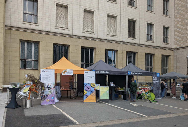HGM Stand