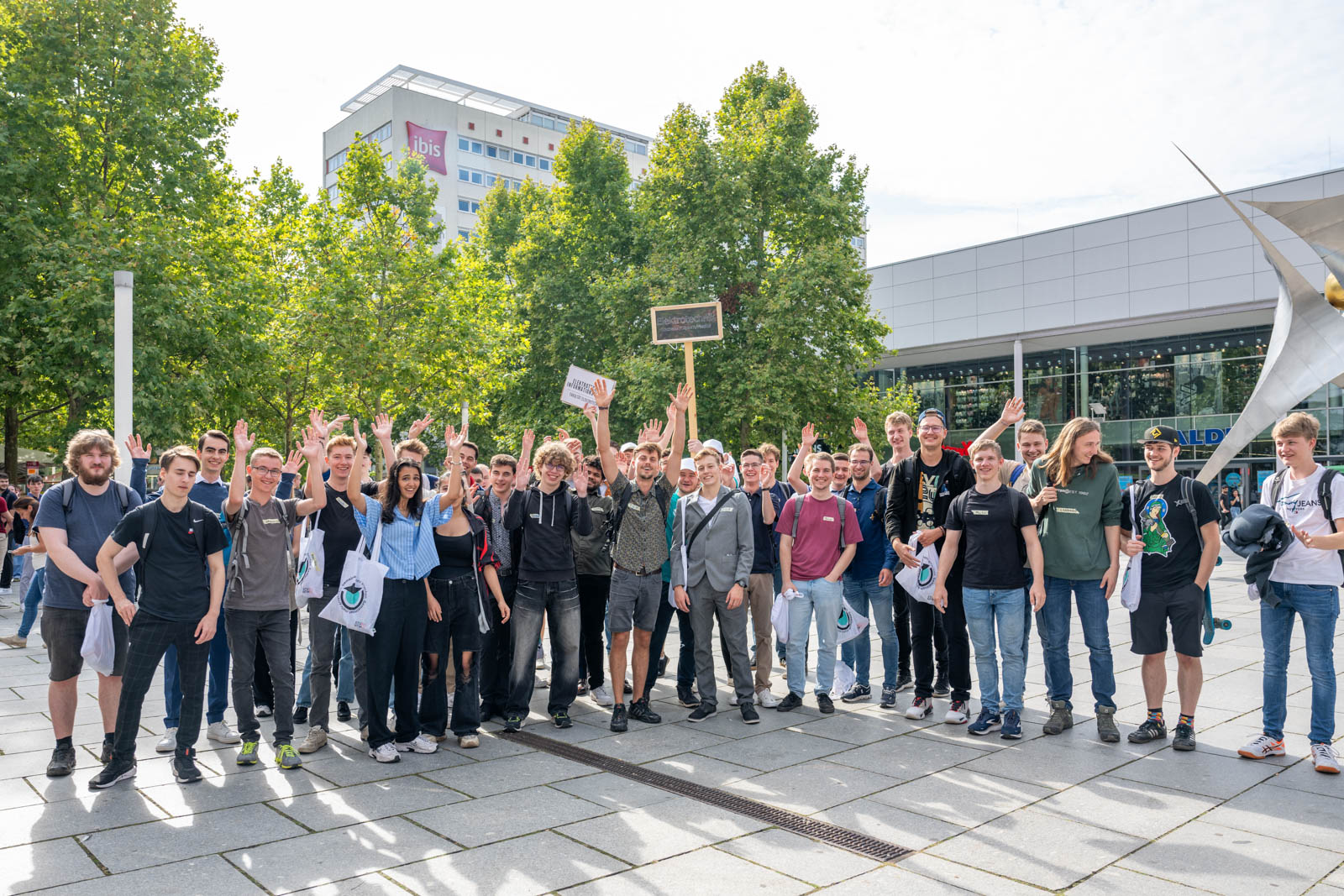 Studierende auf der Prager Straße