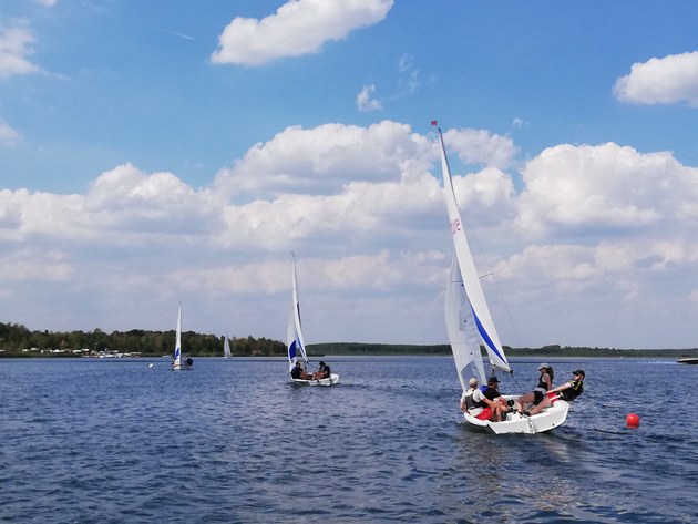 Segelboot auf dem See