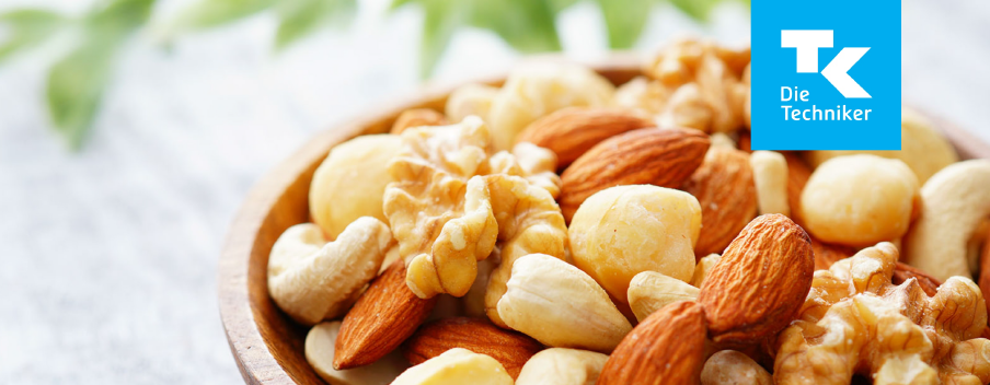 Schüssel mit gemischten Nüssen