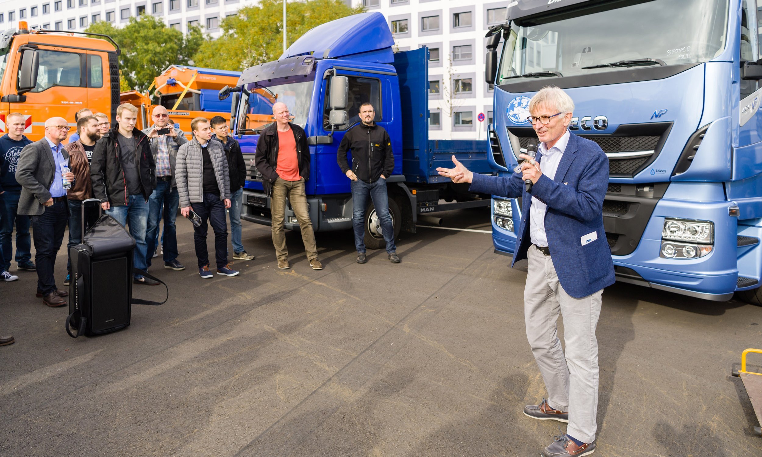 Präsentation eines Redners zum Dresdner Nutzfahrzeugtag