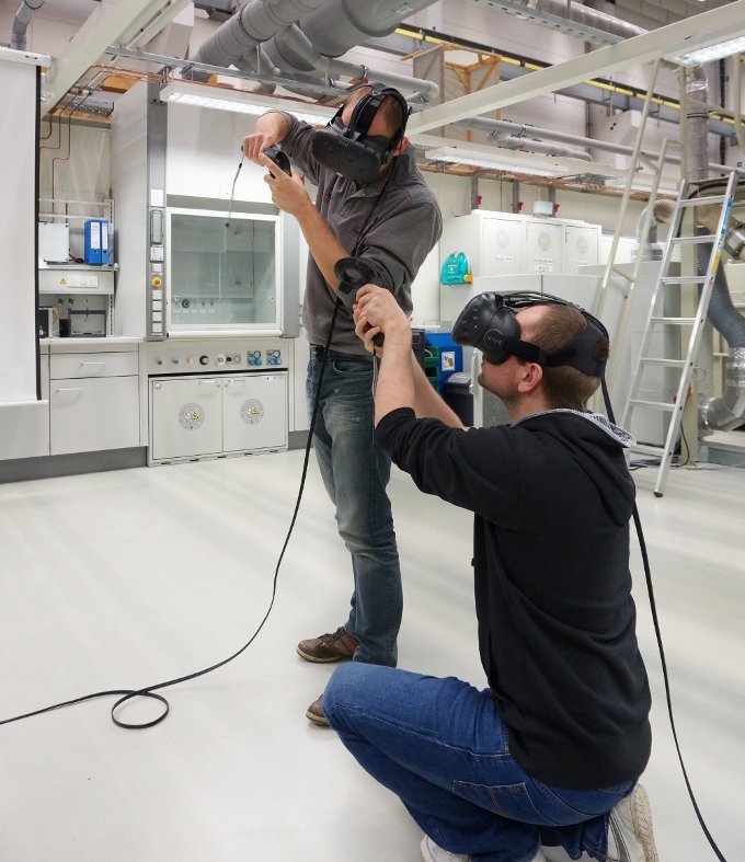 students train together virtually in the electron beam laboratory