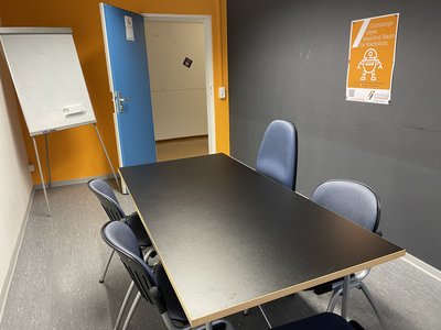 A405 kleiner Besprechungsraum