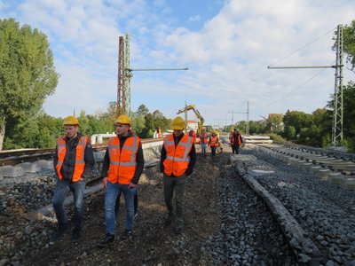 Oberbauarbeiten im Zuge der Baustelle "7 Eisenbahnüberführungen" in Leipzig-Stötteritz