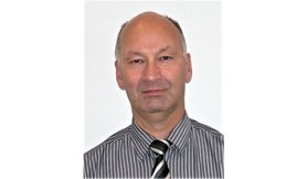 Prof. Dr.-Ing. Bertram Reinhold