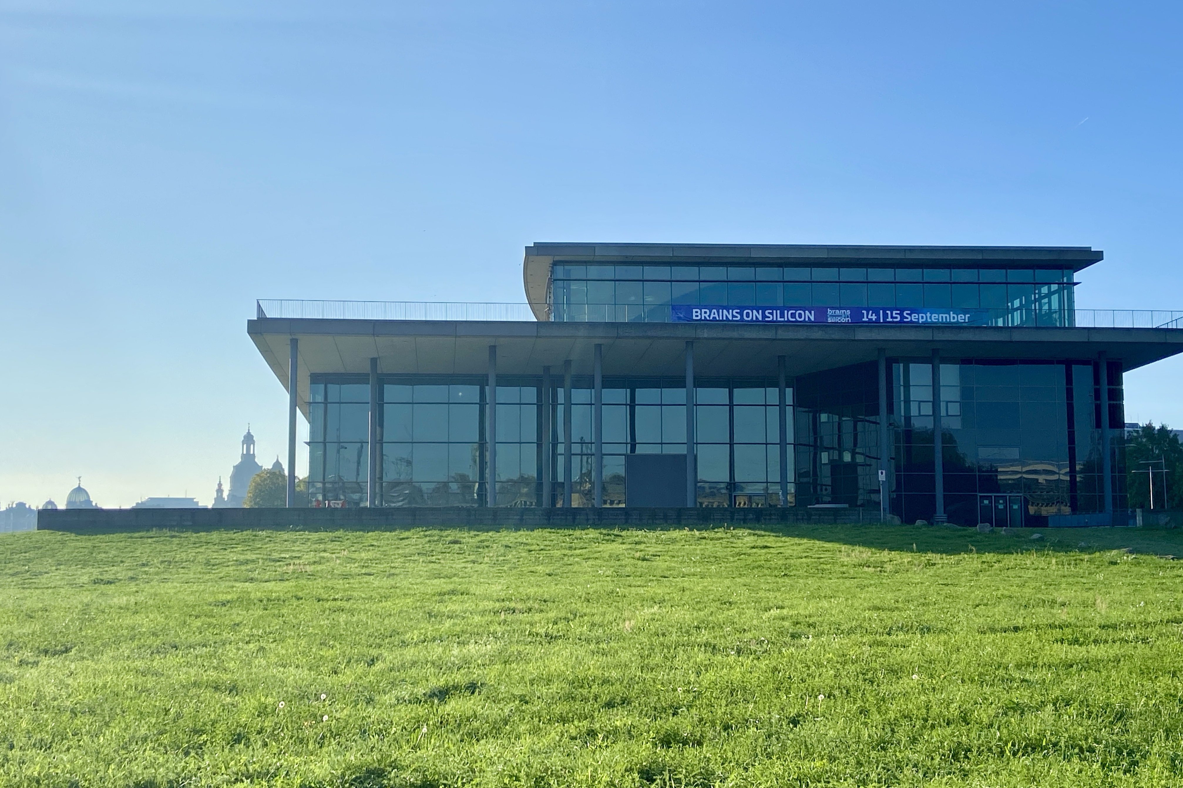 Veranstaltungsort - das Kongresszentrum in Dresden