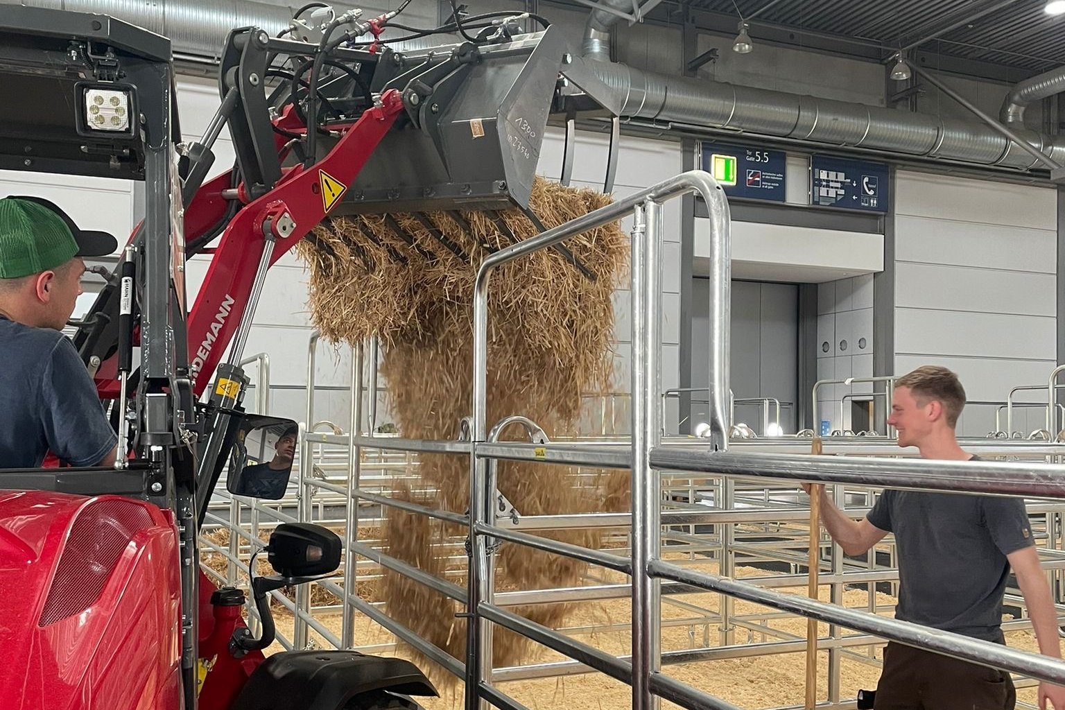Einsatz in der Tierhalle