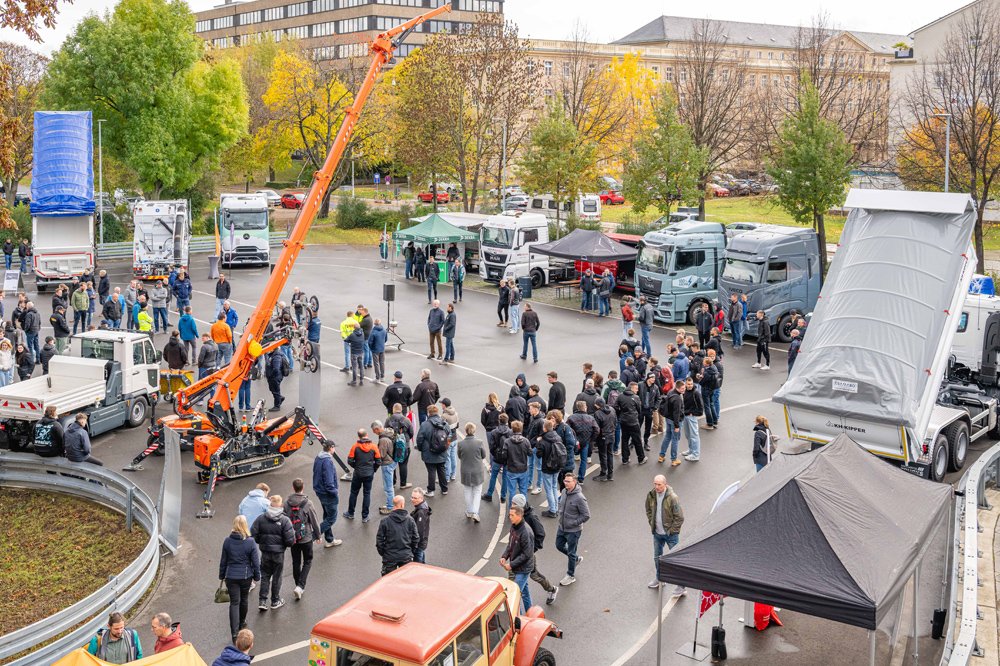 Fahrzeugpräsentation zum Nutzfahrzeugtag