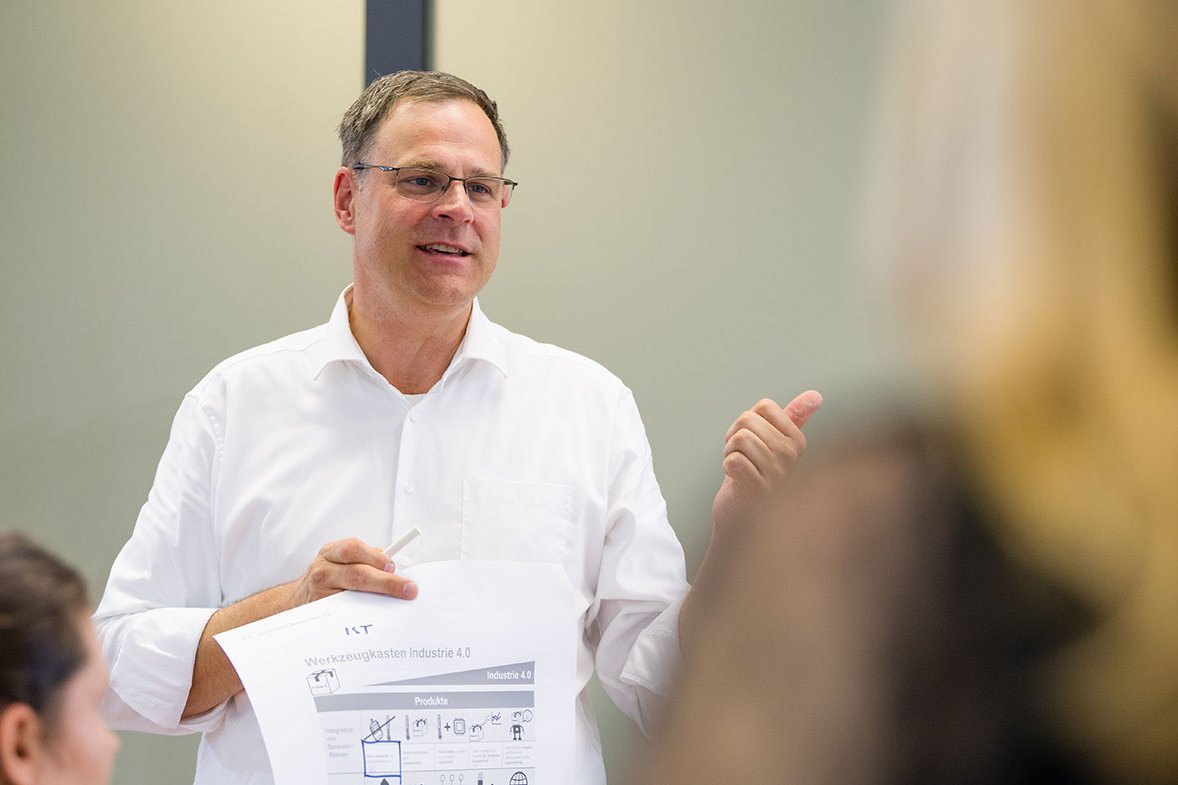 Prof. Ingo Gestring