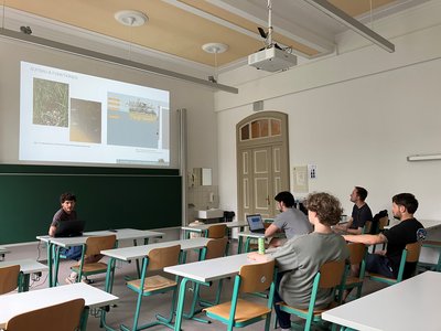 Vortragender und Publikum