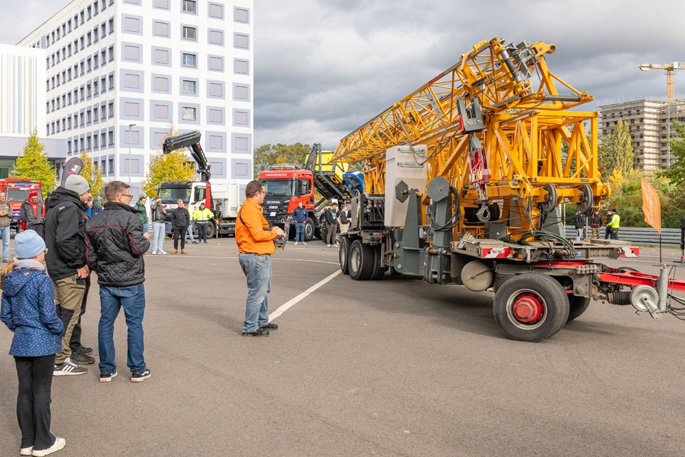 Fahrzeugpräsentation zum Nutzfahrzeugtag