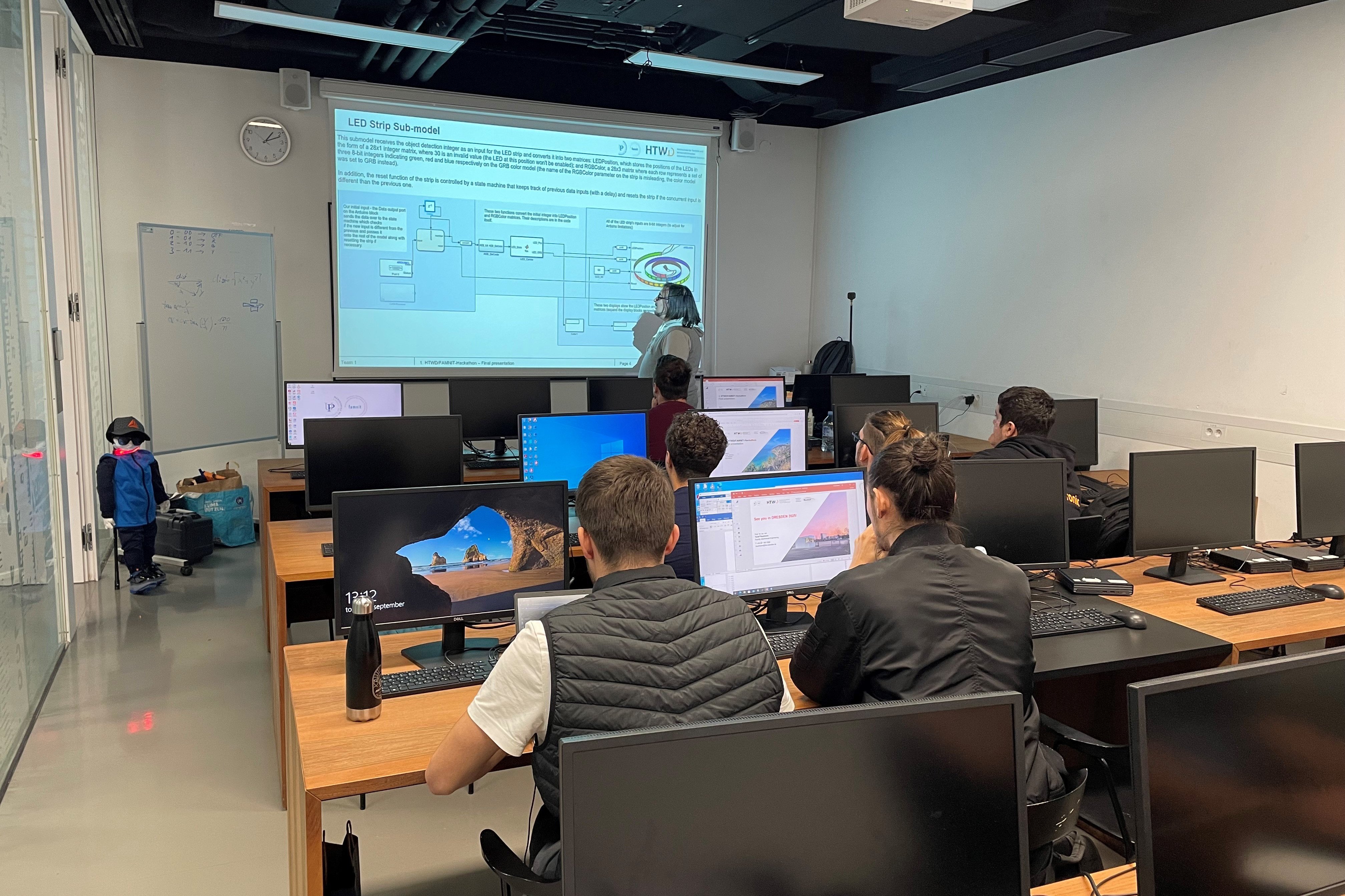 Teilnehmer des Hackathons