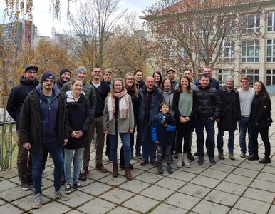 Alumnitreffen des Jahrgangs 2009 im November 2022 Gruppenfoto vom Alumnitreffen des Jahrgangs 2009 im November 2022