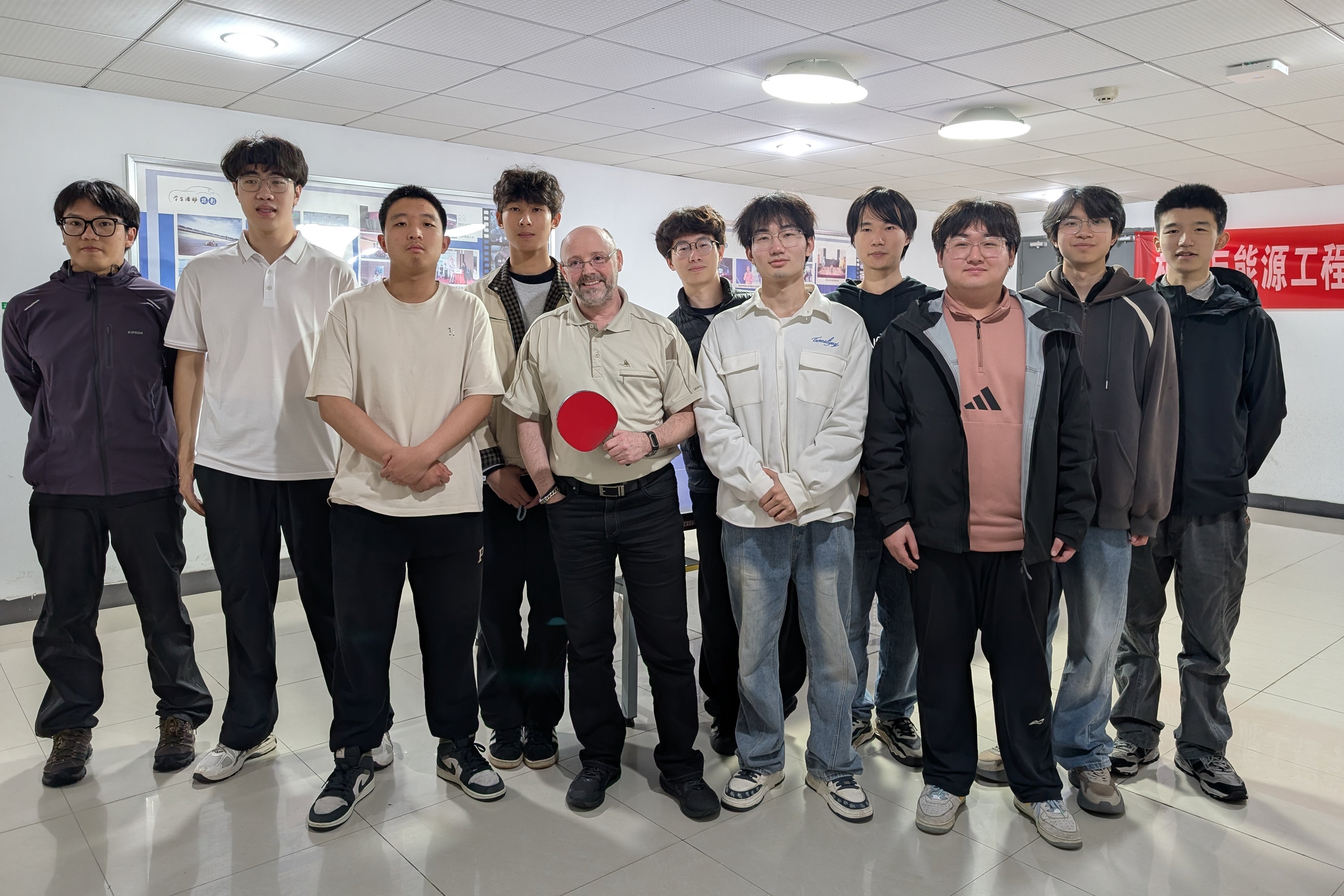 Studierende und Prof. Stehr